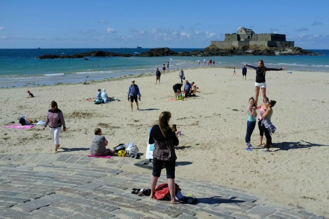 Saint-Malo Apartment Exteriör bild